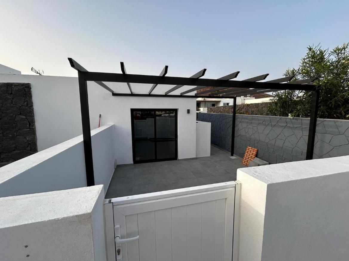 Casa Atilana Apartamento A 150 Metros De La Playa Playa Blanca  Extérieur photo